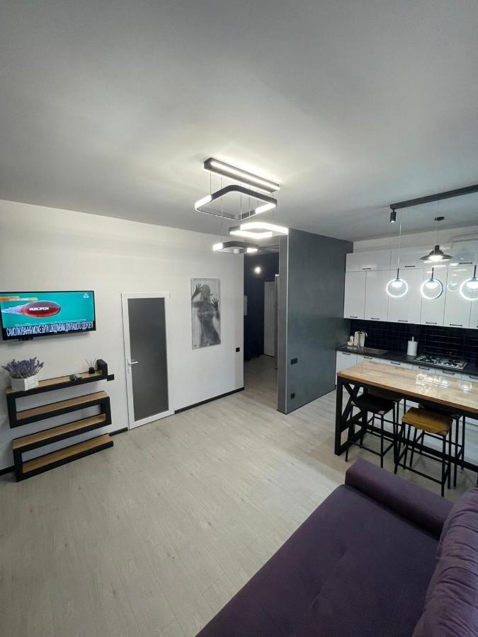 Ferienwohnung Vel Люкс Czernowitz Exterior foto