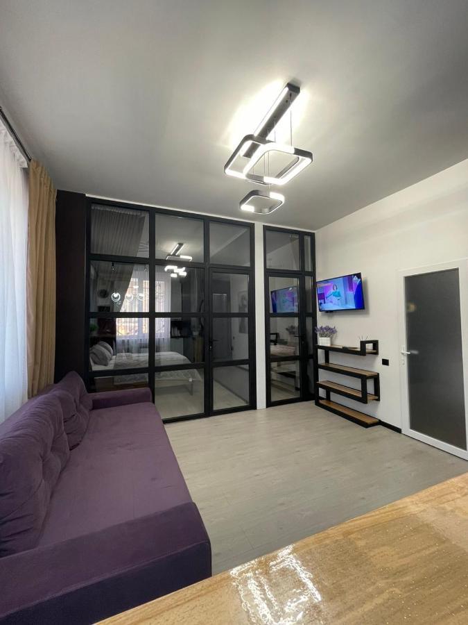 Ferienwohnung Vel Люкс Czernowitz Exterior foto